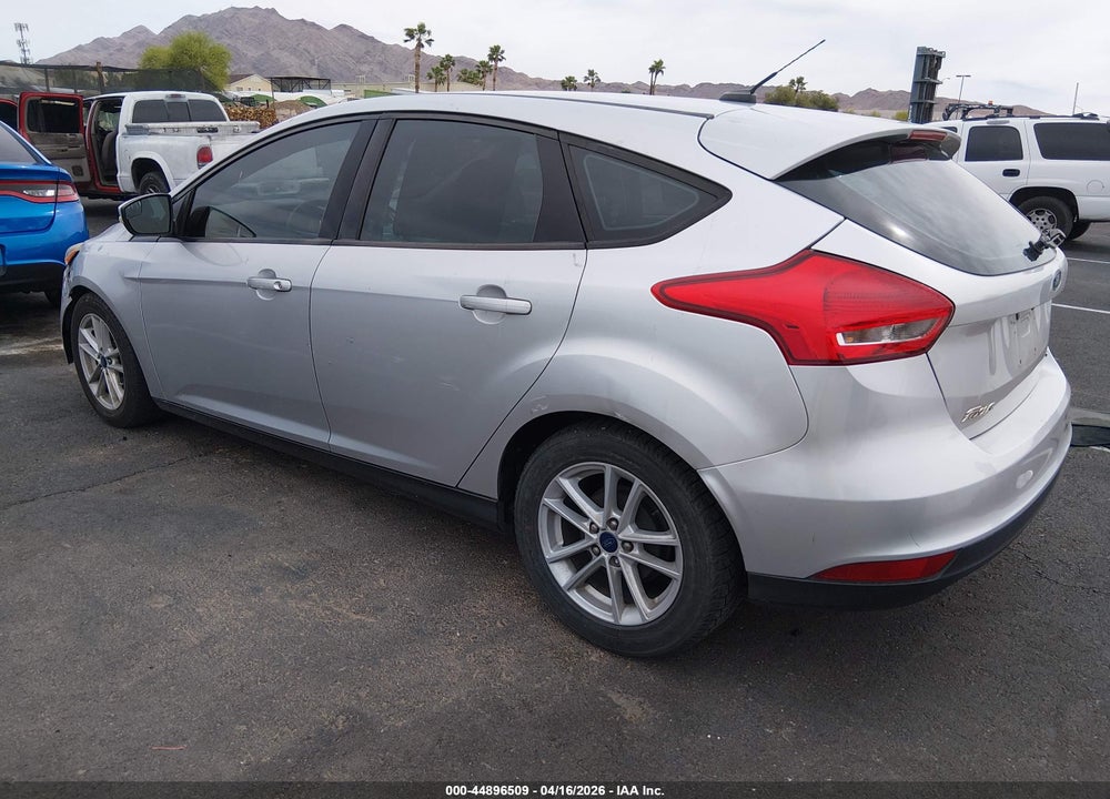 2017 FORD FOCUS SE VIN: 1FADP3K20HL305382