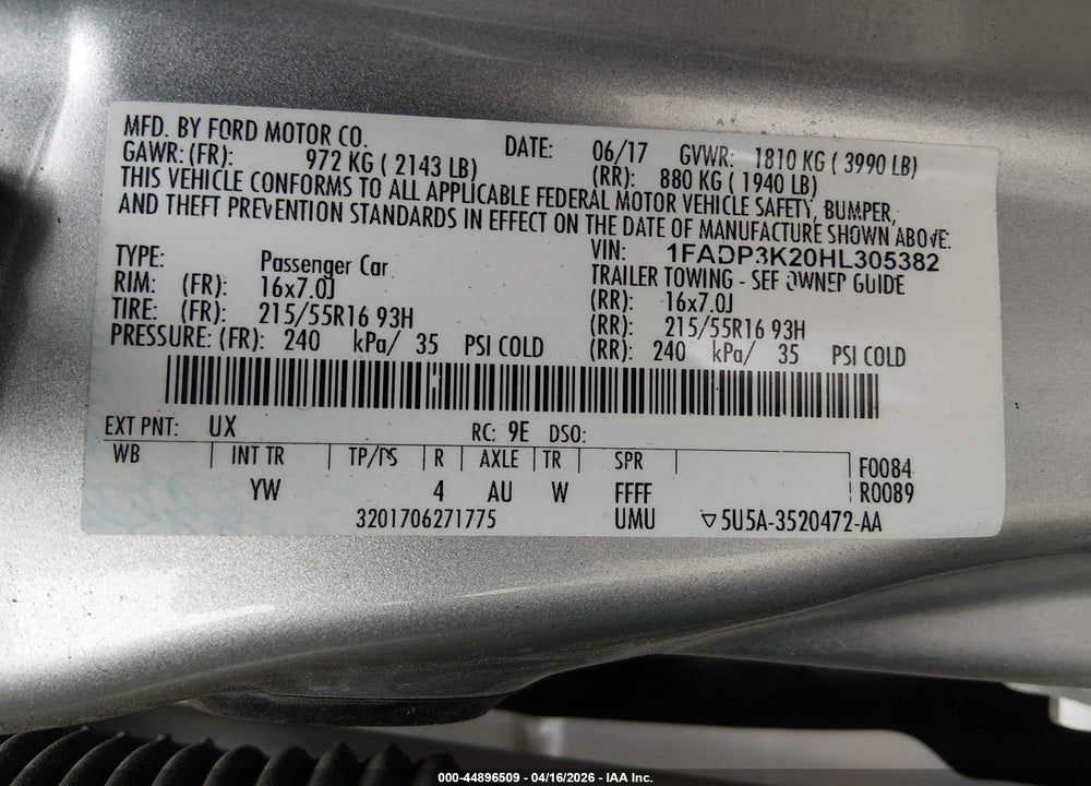 2017 FORD FOCUS SE VIN: 1FADP3K20HL305382