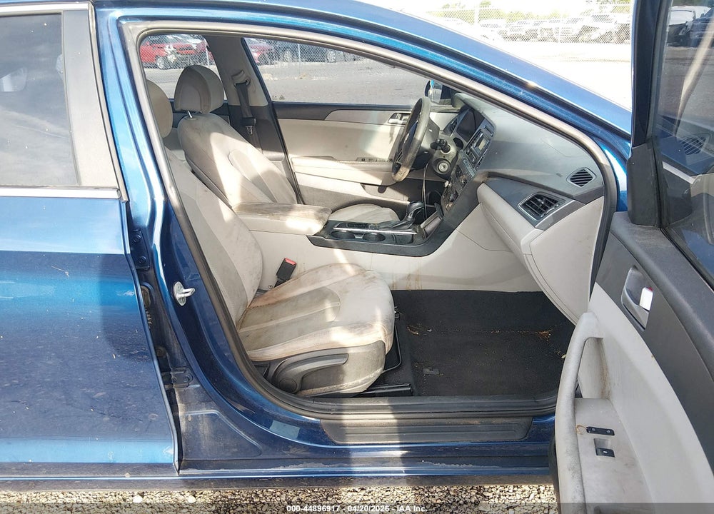 2017 HYUNDAI SONATA VIN: 5NPE24AF9HH520139
