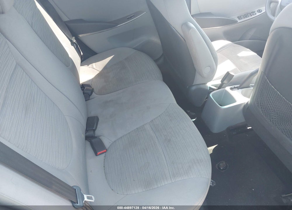 2015 HYUNDAI ACCENT GLS VIN: KMHCT4AE3FU841622