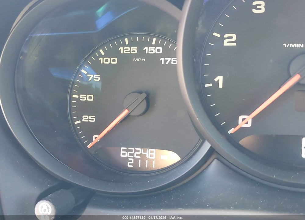 2017 PORSCHE MACAN VIN: WP1AA2A52HLB00665