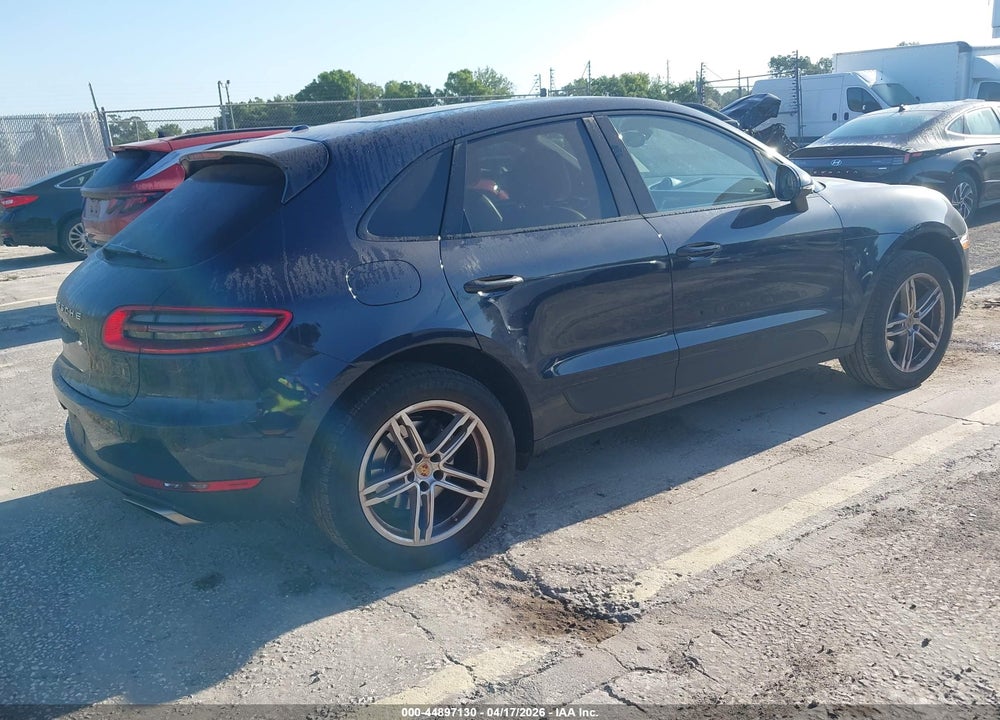 2017 PORSCHE MACAN VIN: WP1AA2A52HLB00665