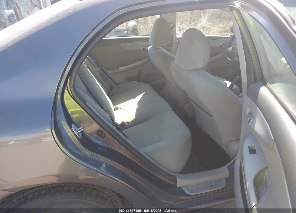 2010 TOYOTA COROLLA LE VIN: 2T1BU4EEXAC442168