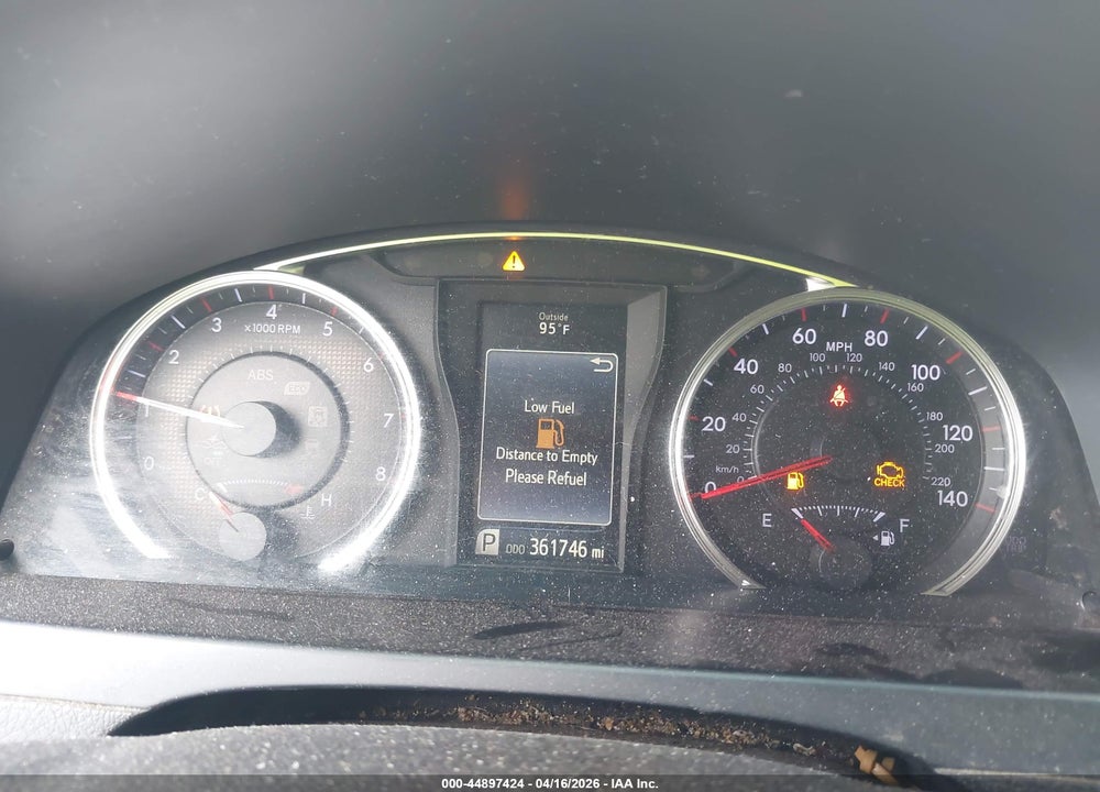 2017 TOYOTA CAMRY SE VIN: 4T1BF1FK5HU616928