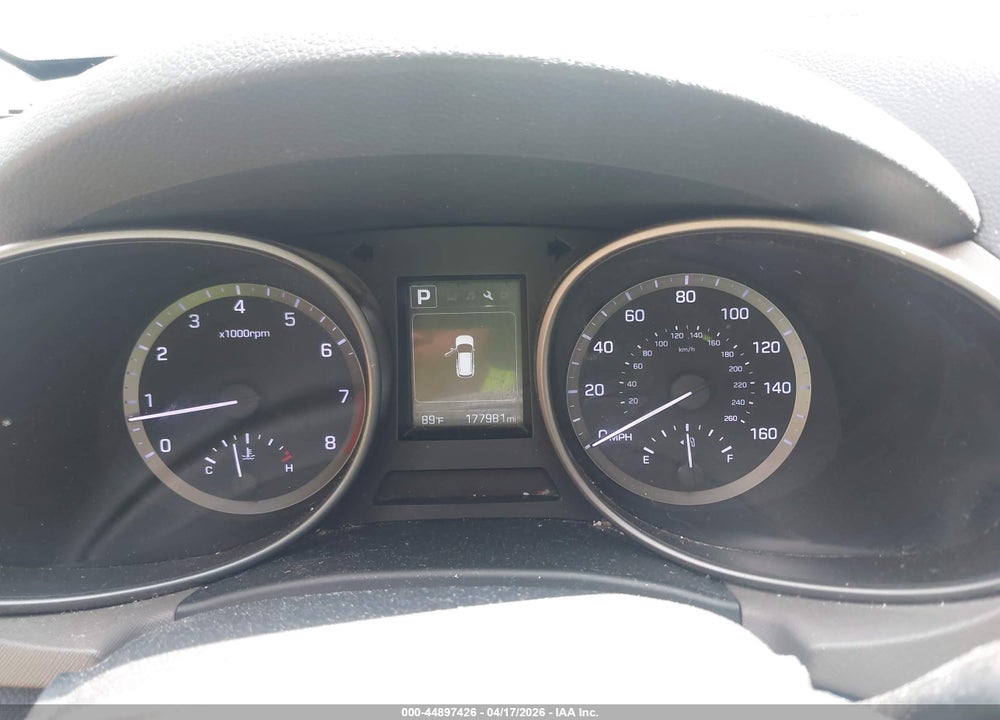 2017 HYUNDAI SANTA FE SE VIN: KM8SMDHF1HU213424