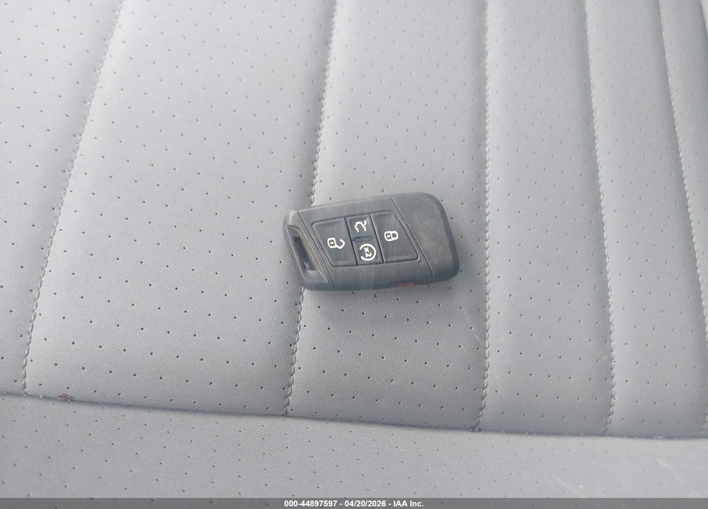 2025 VOLKSWAGEN JETTA VIN: 3VW7X7BUXSM014150