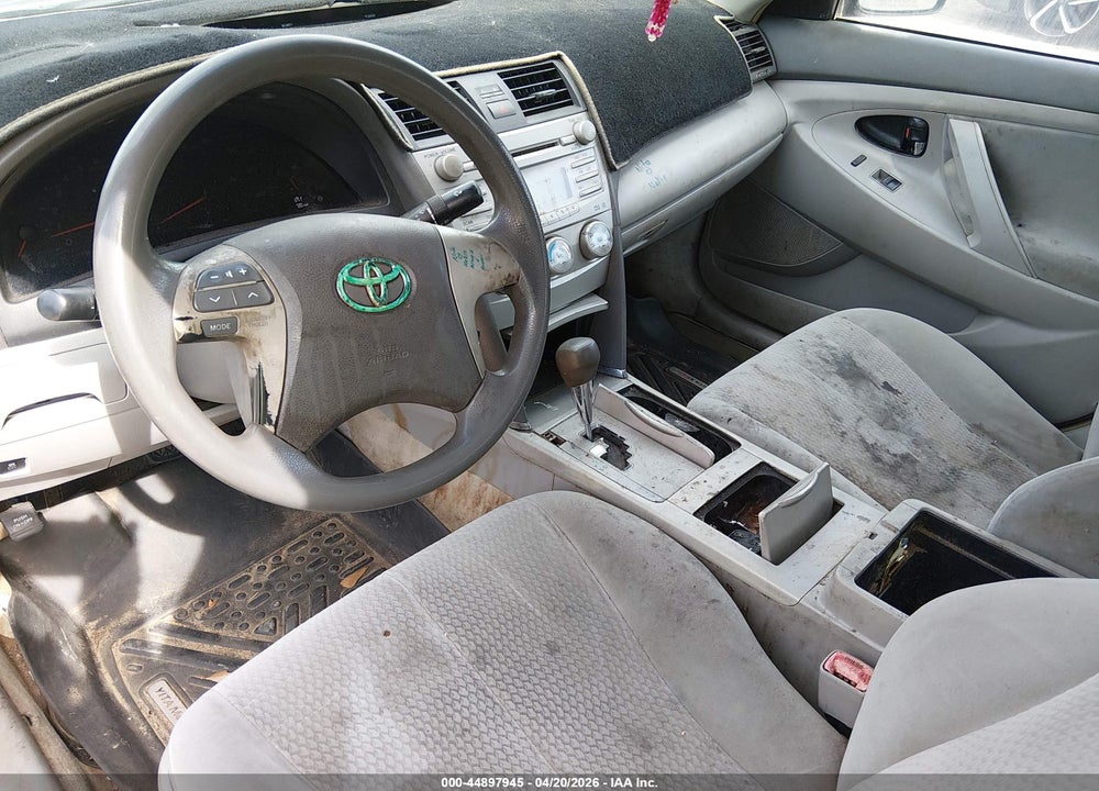 2011 TOYOTA CAMRY LE VIN: 4T1BF3EK5BU192574