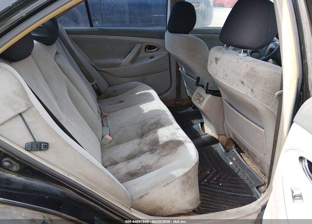 2011 TOYOTA CAMRY LE VIN: 4T1BF3EK5BU192574