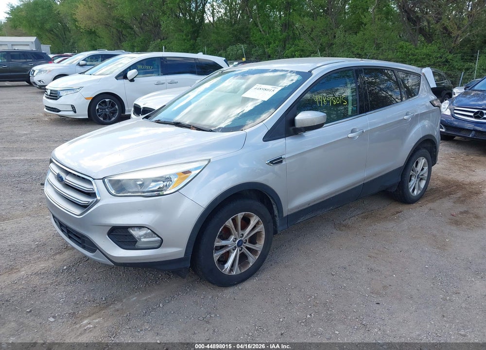 2017 FORD ESCAPE SE VIN: 1FMCU9GD4HUC33751