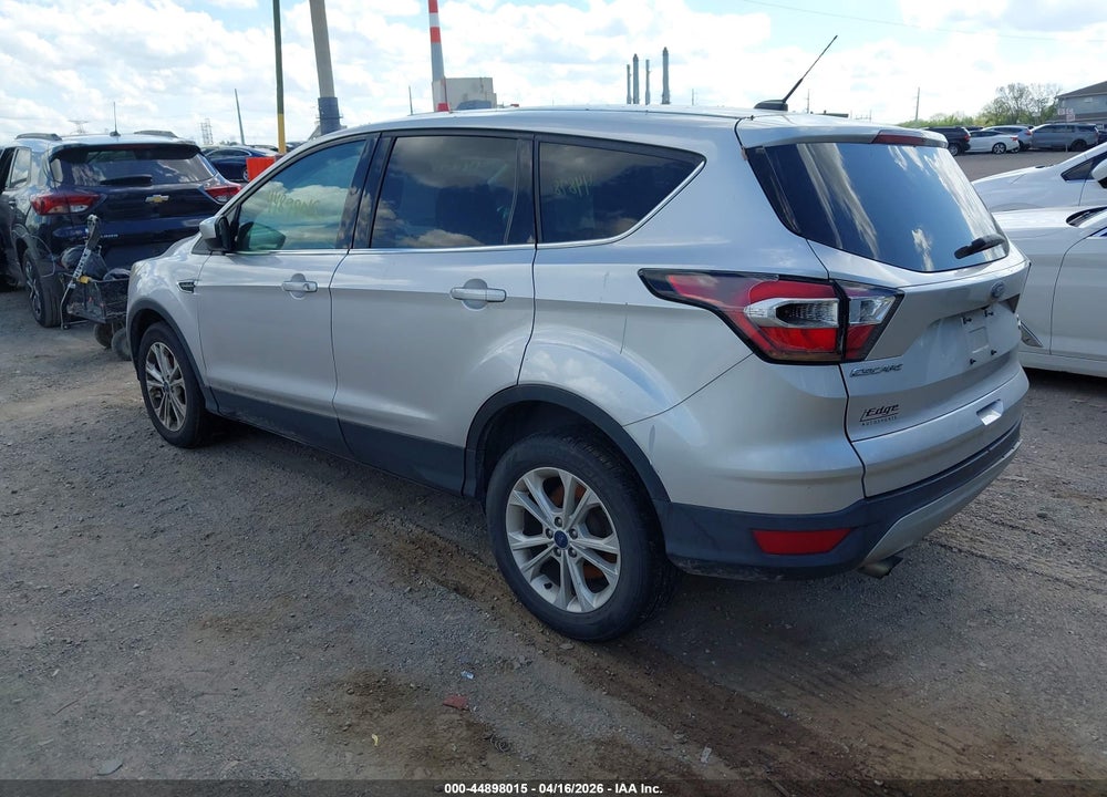 2017 FORD ESCAPE SE VIN: 1FMCU9GD4HUC33751