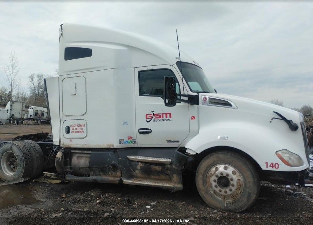 2019 KENWORTH T680 VIN: 1XKYD49X4KJ249028