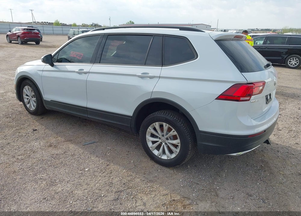 2018 VOLKSWAGEN TIGUAN 2.0T S VIN: 3VV0B7AX0JM120136