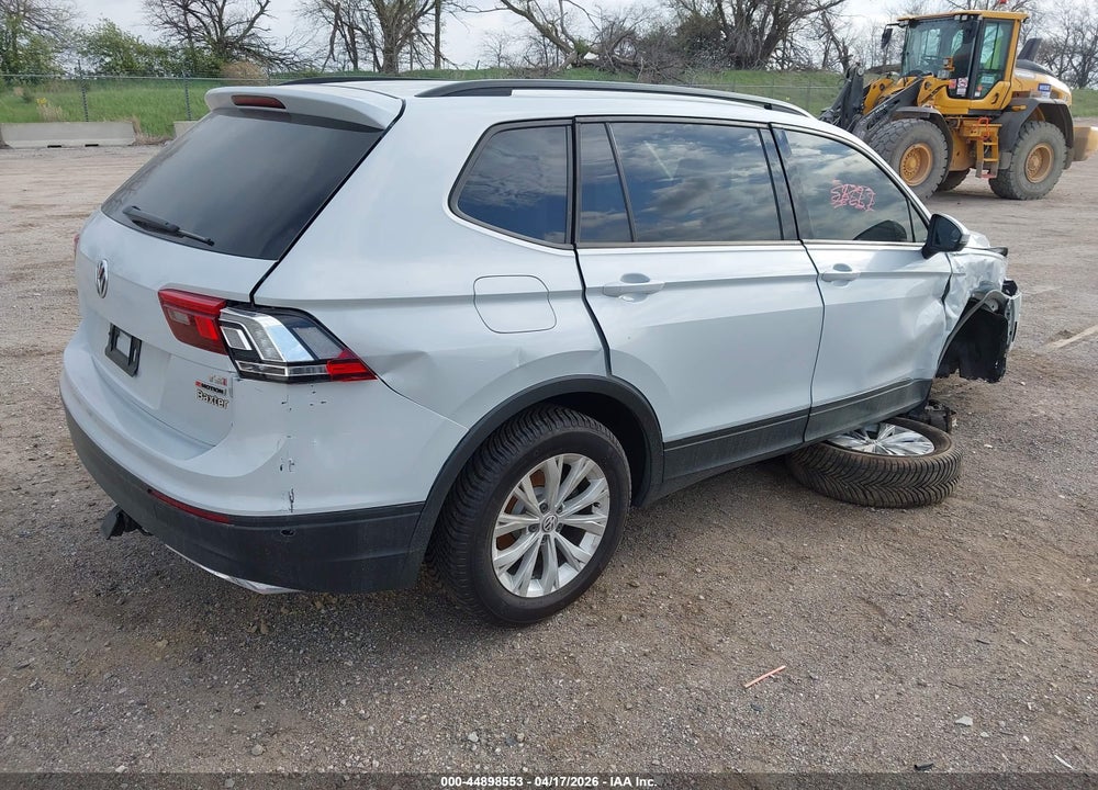 2018 VOLKSWAGEN TIGUAN 2.0T S VIN: 3VV0B7AX0JM120136