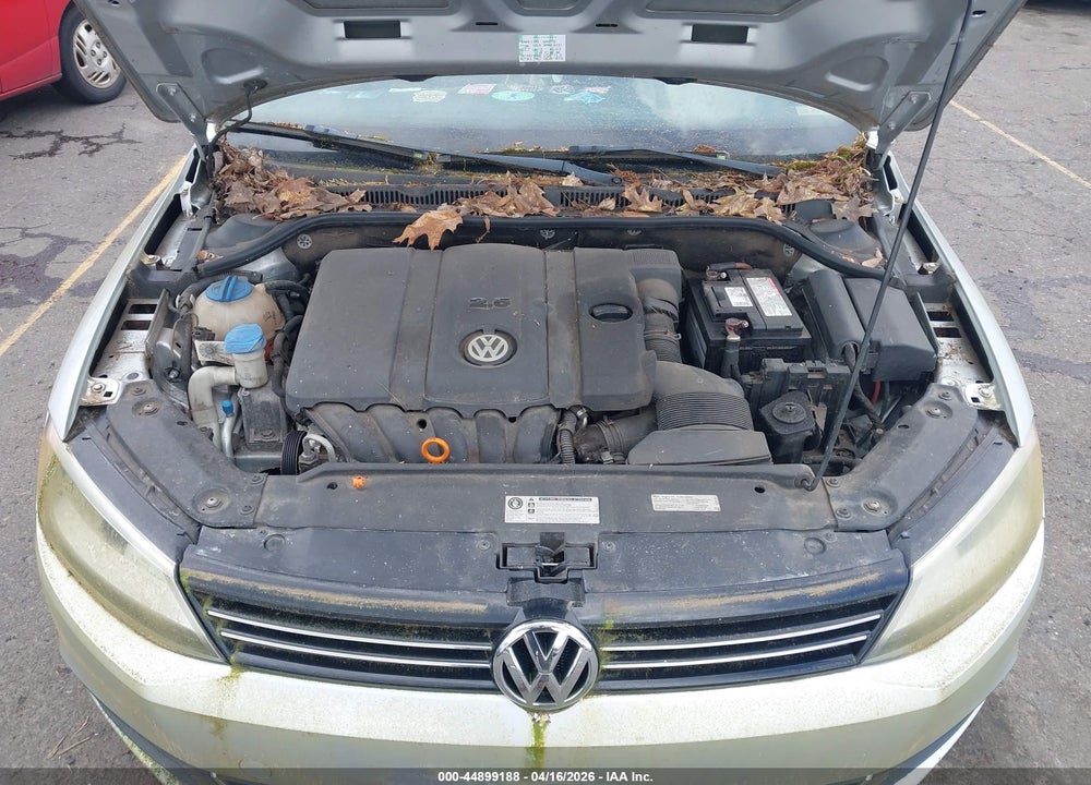 2013 VOLKSWAGEN JETTA 2.5L SE VIN: 3VWDP7AJ1DM220518