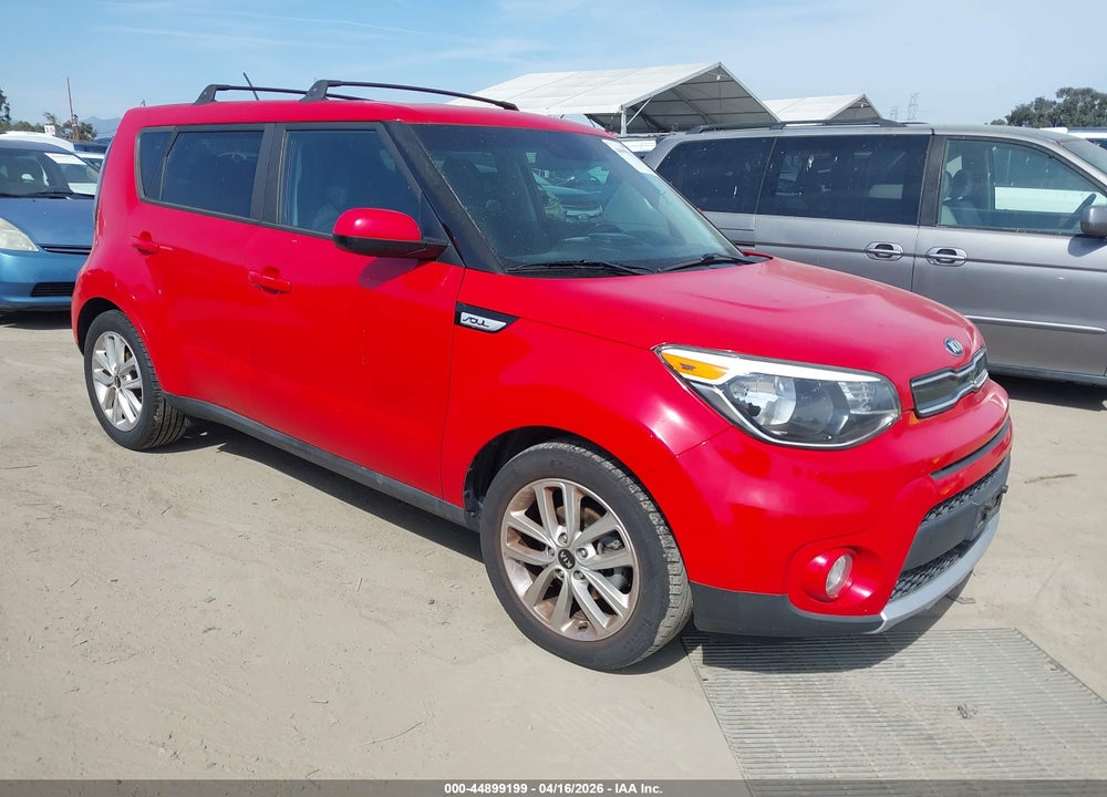 2017 KIA SOUL + VIN: KNDJP3A50H7422283