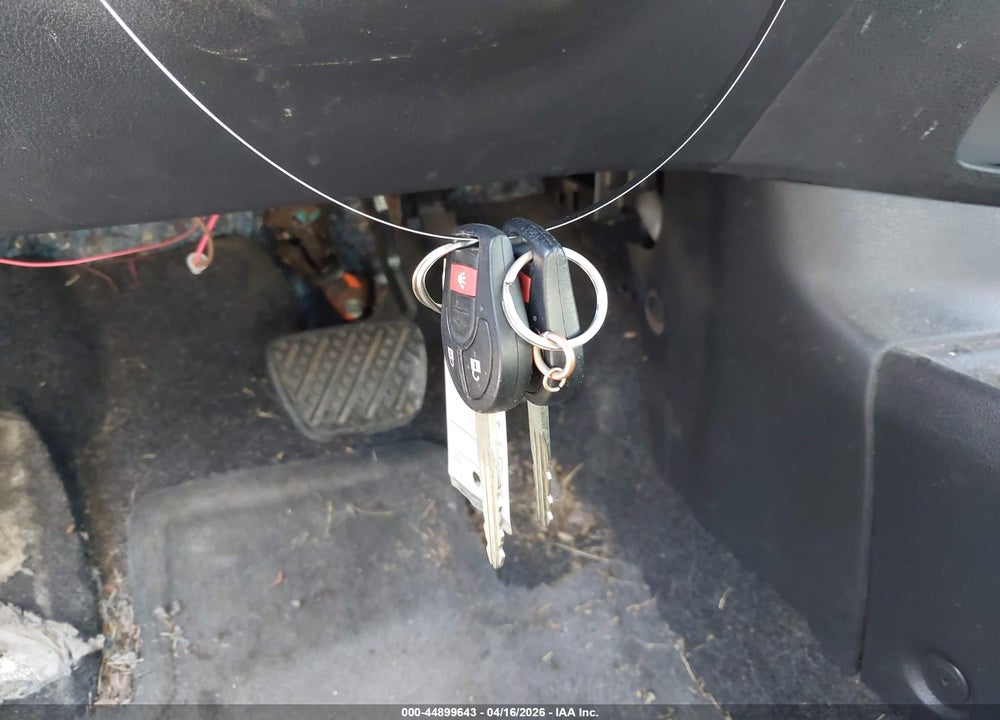 2015 NISSAN VERSA NOTE SV VIN: 3N1CE2CP1FL359424