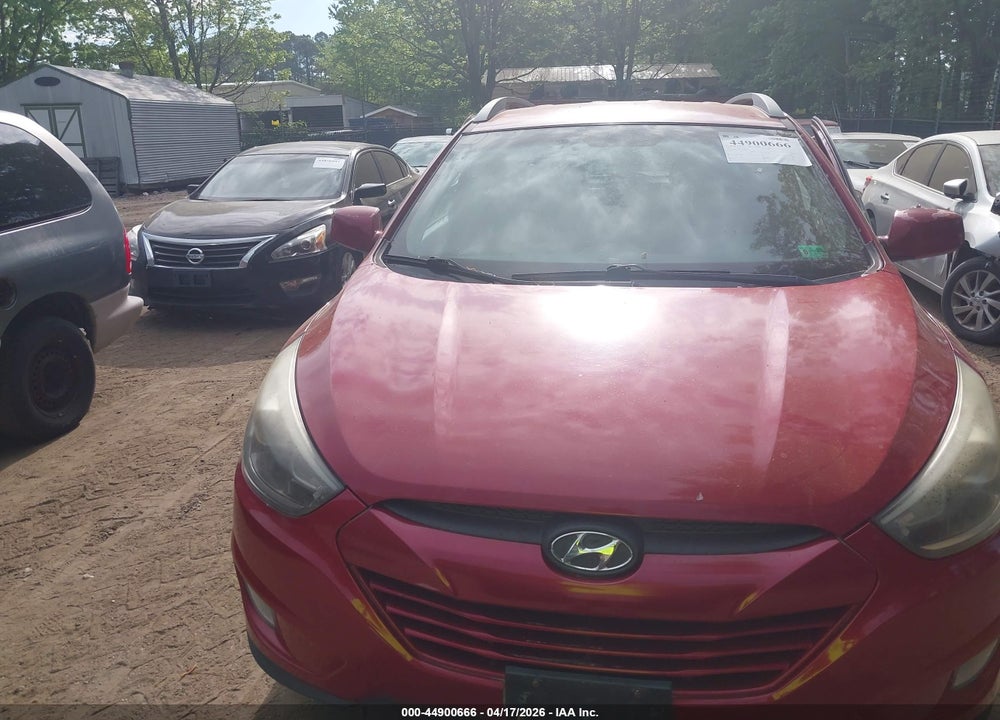 2014 HYUNDAI TUCSON SE VIN: KM8JU3AG3EU822065