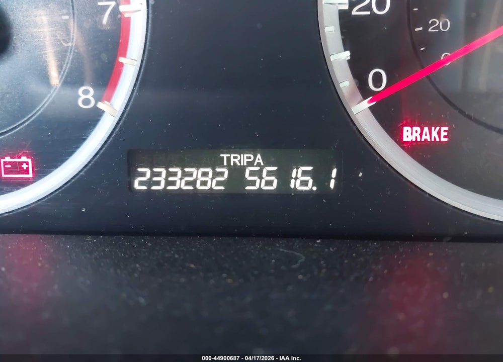 2010 HONDA ACCORD 2.4 LX VIN: 1HGCP2E34AA039923