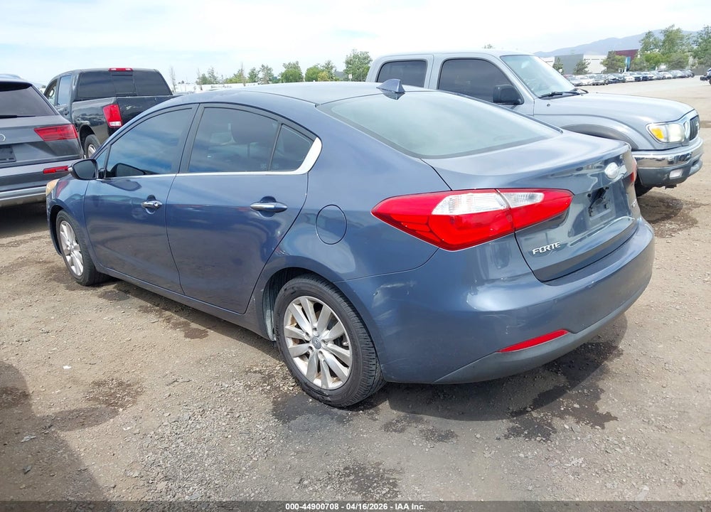 2015 KIA FORTE EX VIN: KNAFX4A88F5281362