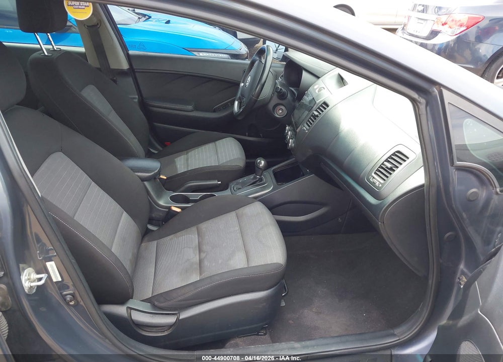 2015 KIA FORTE EX VIN: KNAFX4A88F5281362