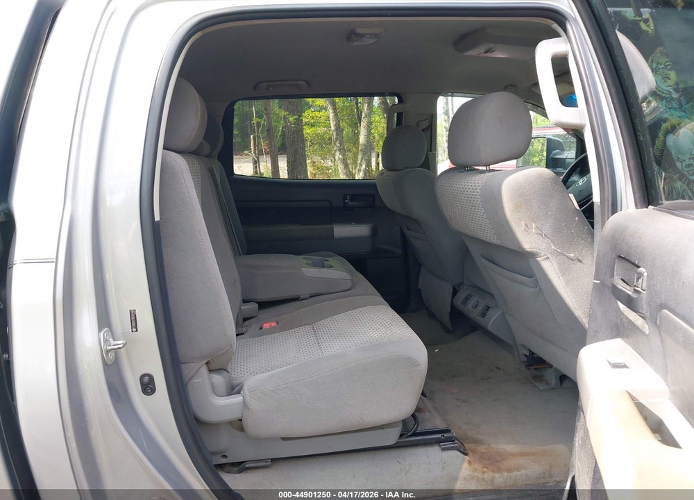 2008 TOYOTA TUNDRA BASE 5.7L V8 VIN: 5TBDV541X8S491486