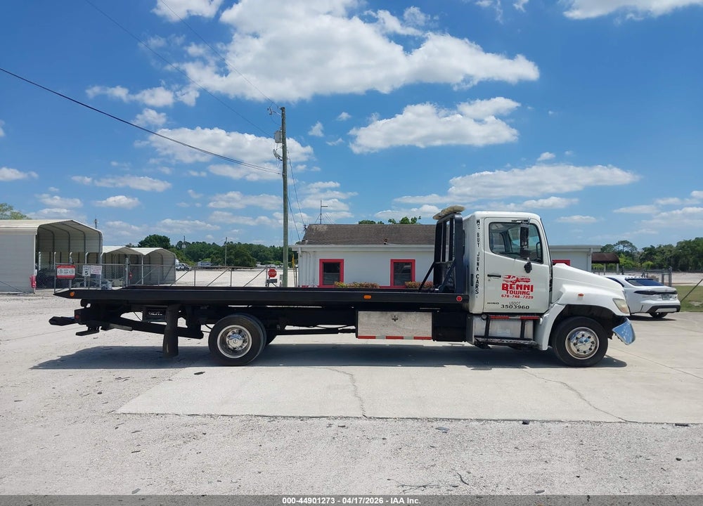 2009 HINO 258 VIN: 5PVND8JN592S50161