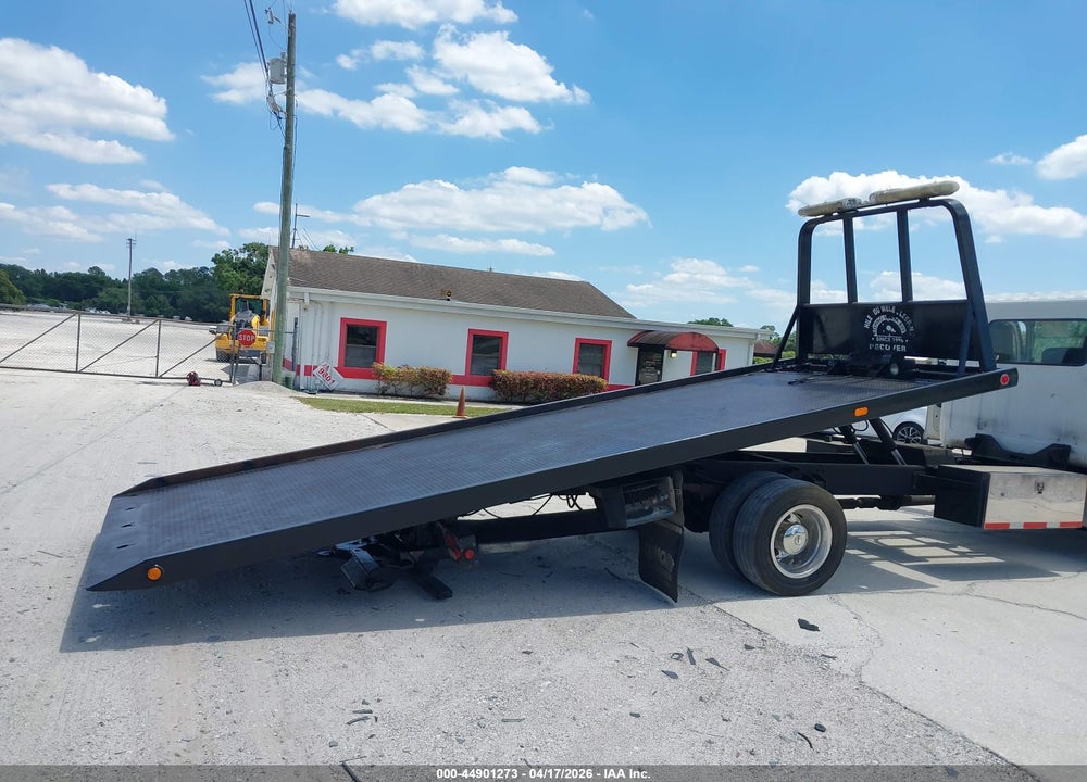 2009 HINO 258 VIN: 5PVND8JN592S50161