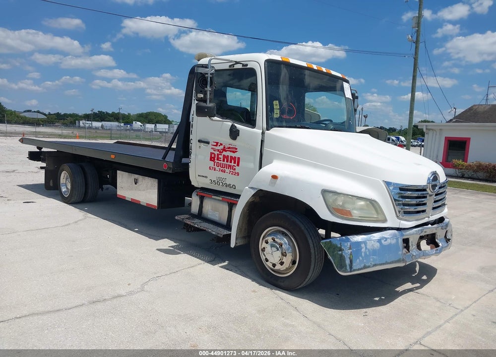 2009 HINO 258 VIN: 5PVND8JN592S50161