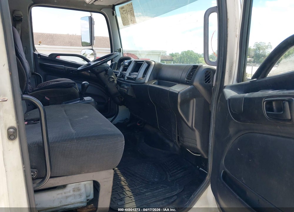 2009 HINO 258 VIN: 5PVND8JN592S50161