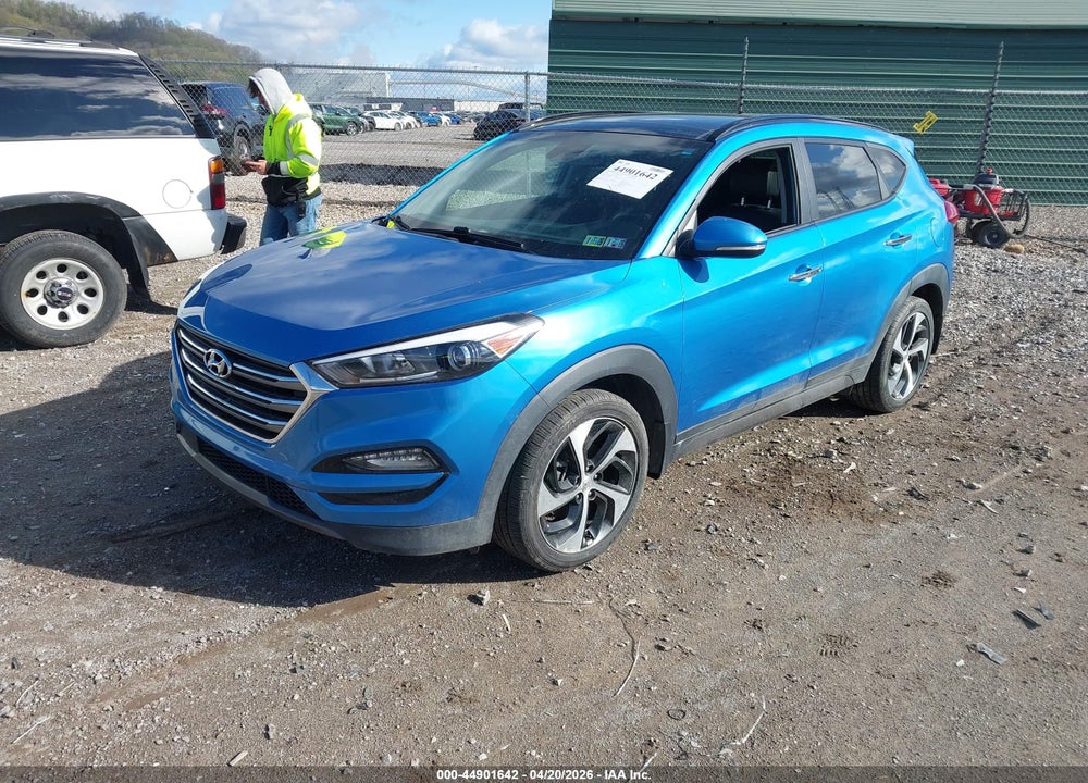 2016 HYUNDAI TUCSON LIMITED VIN: KM8J3CA21GU123351