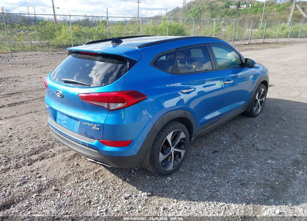 2016 HYUNDAI TUCSON LIMITED VIN: KM8J3CA21GU123351