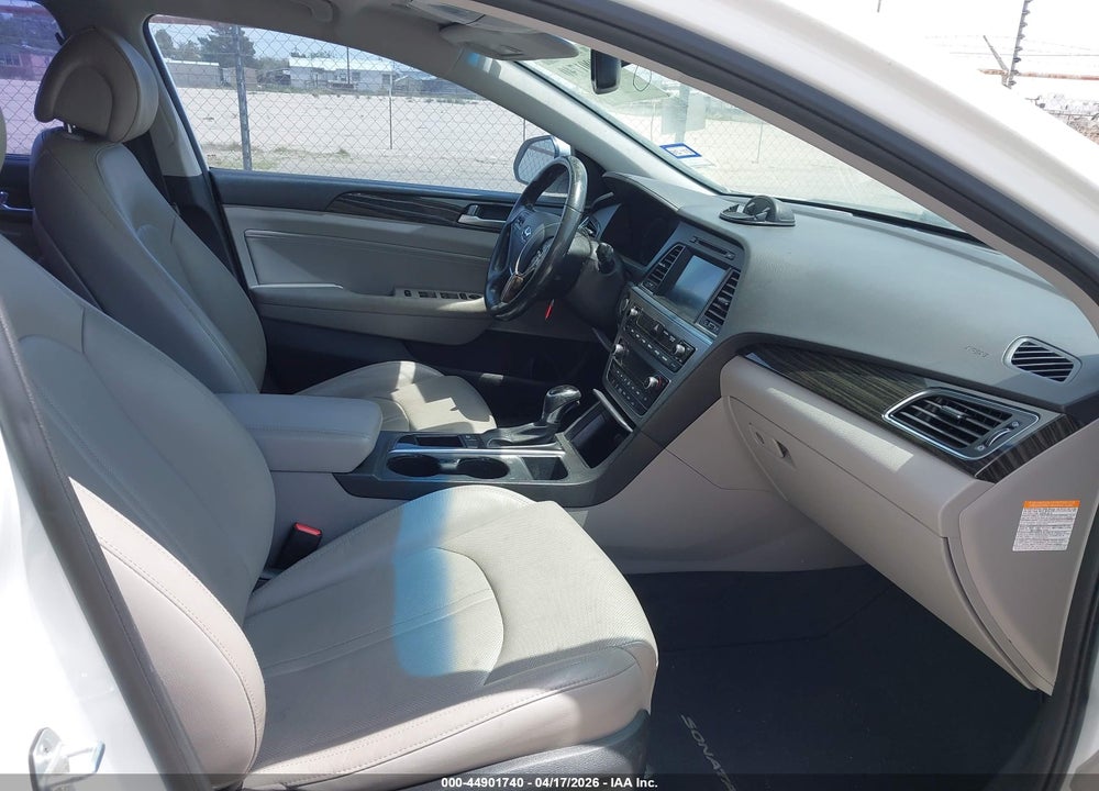 2017 HYUNDAI SONATA HYBRID LIMITED VIN: KMHE34L34HA074372