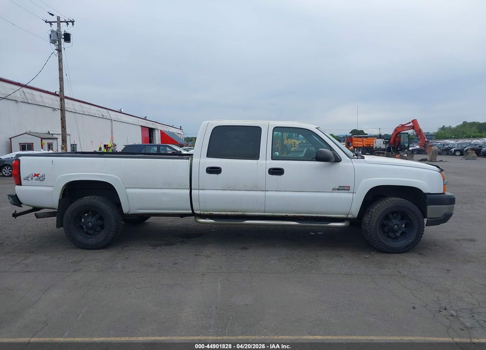 2004 CHEVROLET SILVERADO 3500 LS/LT/WORK TRUCK VIN: 1GCHK33244F189282