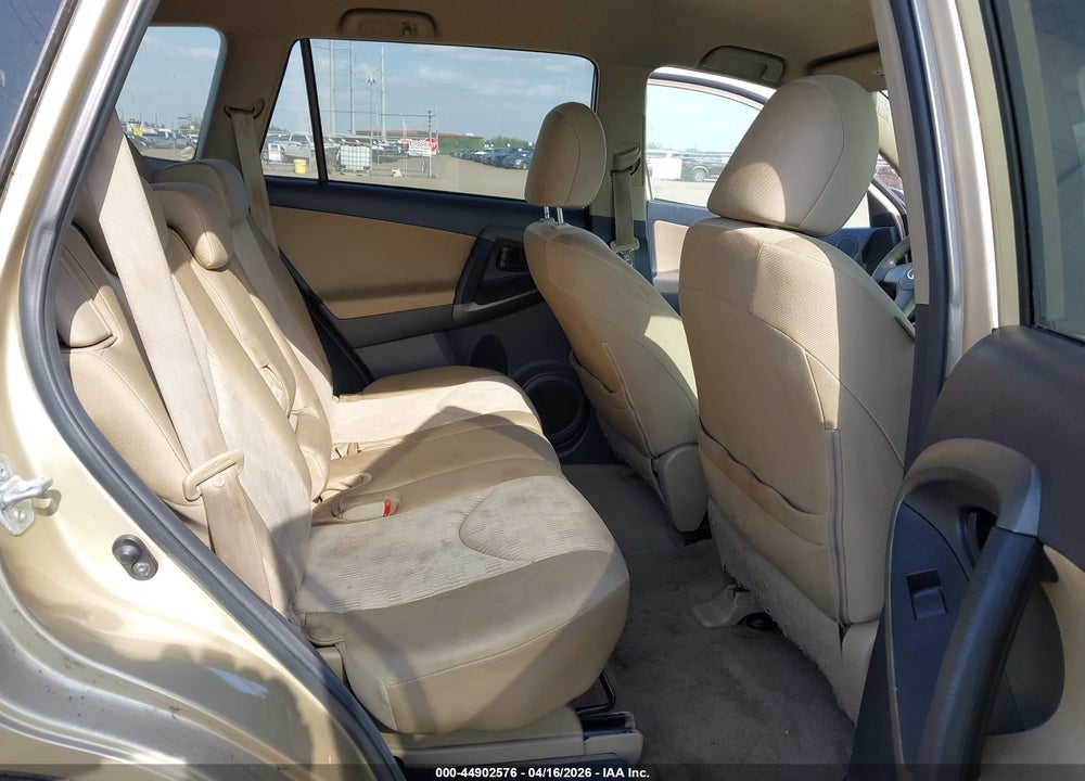 2010 TOYOTA RAV4 VIN: 2T3KF4DVXAW038840