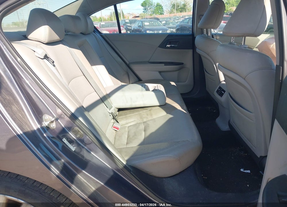 2014 HONDA ACCORD EX-L VIN: 1HGCR2F82EA238074