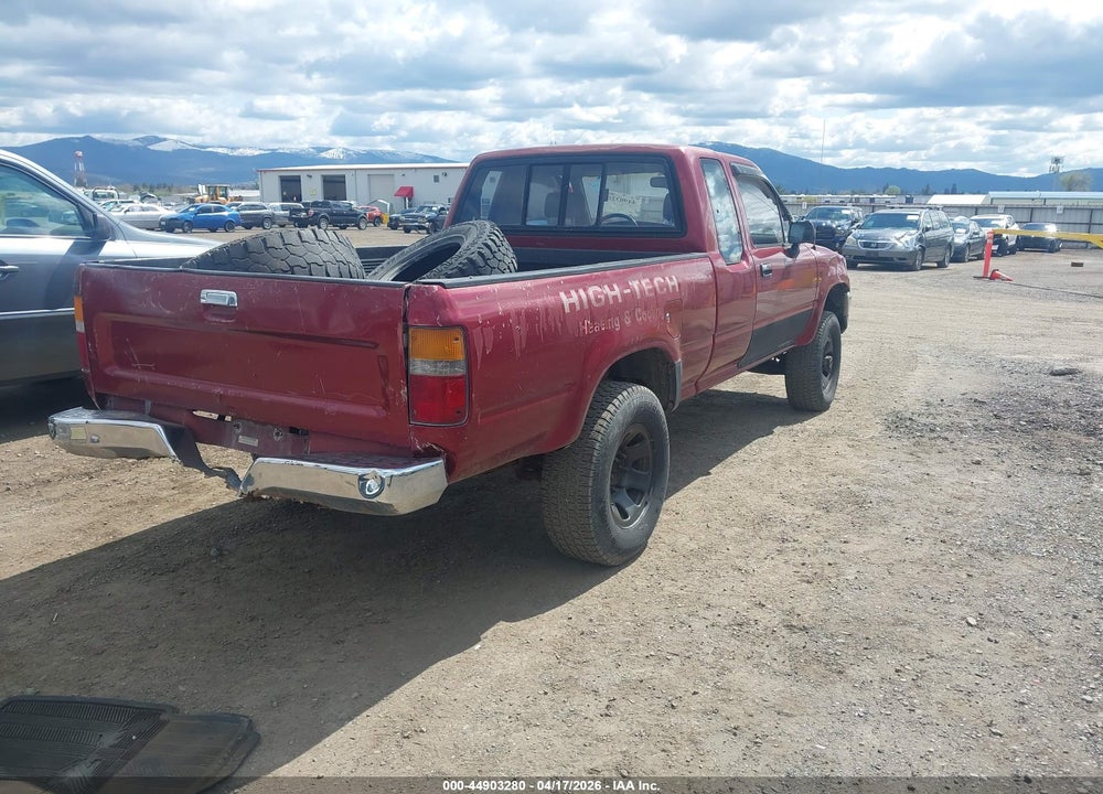 1989 TOYOTA PICKUP 1/2 TON EX LNG WHLBSE DLX VIN: JT4RN13P6K0005651