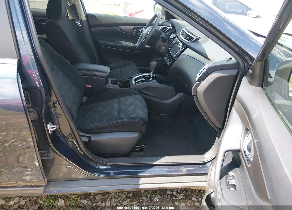 2015 NISSAN ROGUE SV VIN: 5N1AT2MVXFC882987