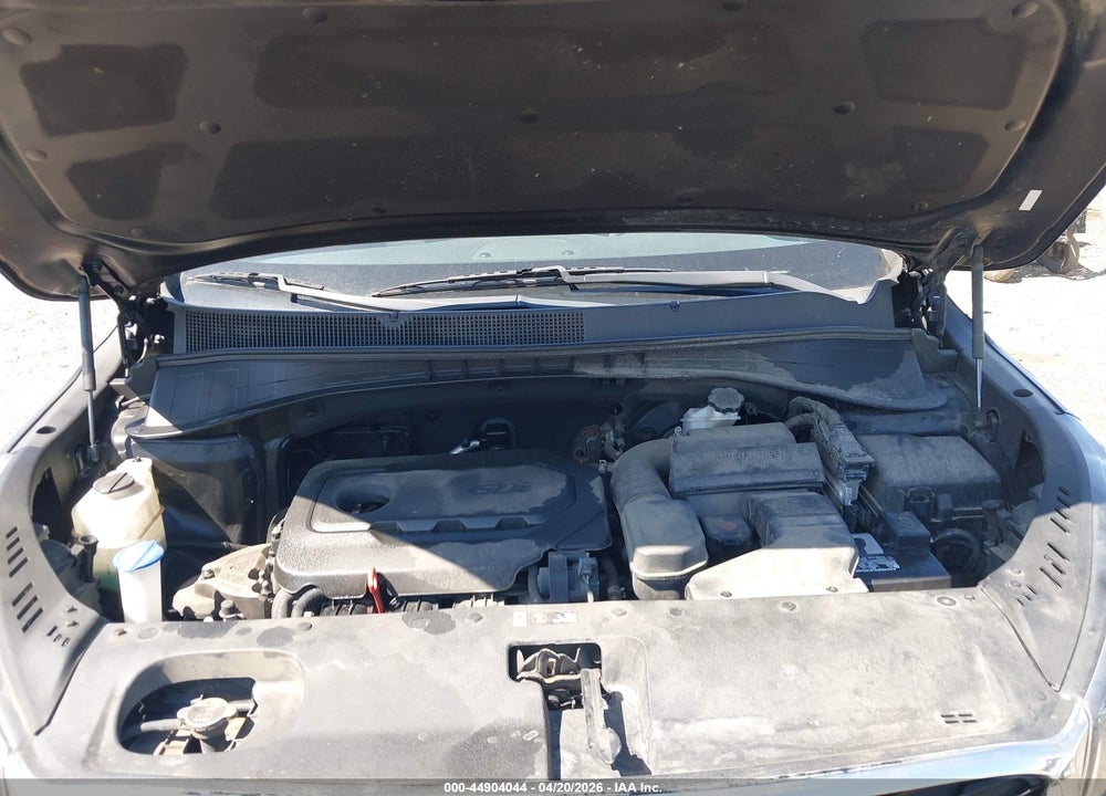 2019 KIA SORENTO 2.4L LX VIN: 5XYPG4A39KG447997