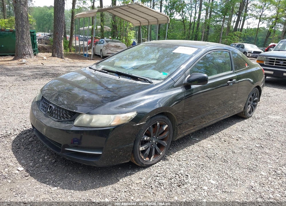 2010 HONDA CIVIC LX VIN: 2HGFG1B61AH515181