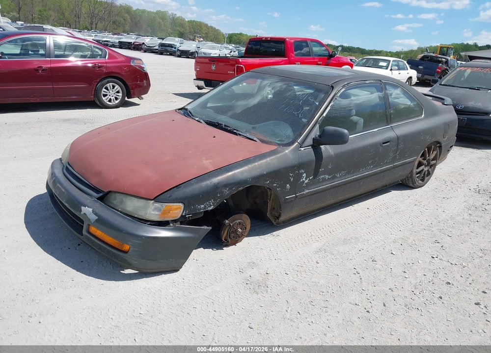 1995 HONDA ACCORD EX VIN: 1HGCD7267SA011930