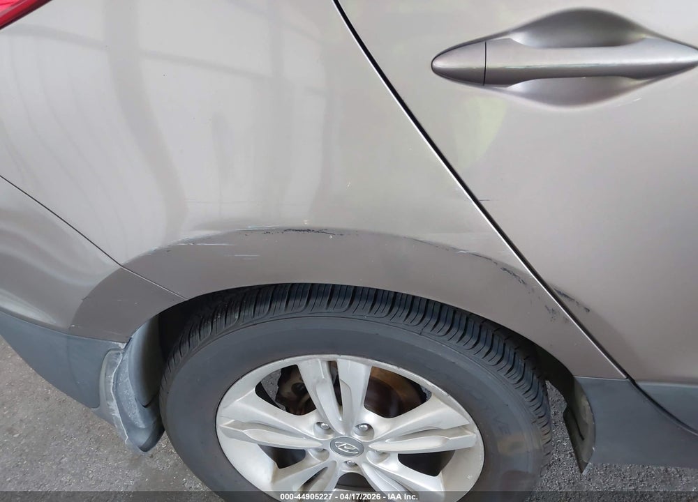 2013 HYUNDAI TUCSON GLS VIN: KM8JU3AC8DU615294