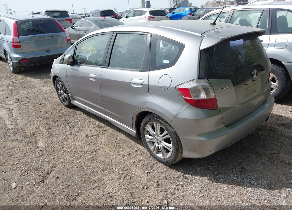 2009 HONDA FIT SPORT VIN: JHMGE88469S022204