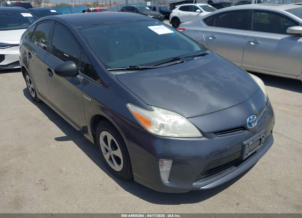 2013 TOYOTA PRIUS THREE VIN: JTDKN3DU2D1633155