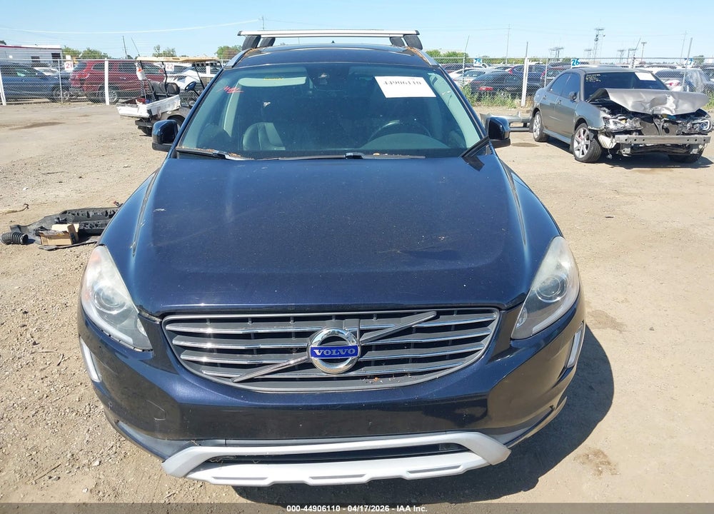 2017 VOLVO XC60 T6 DYNAMIC VIN: YV449MRR1H2041086