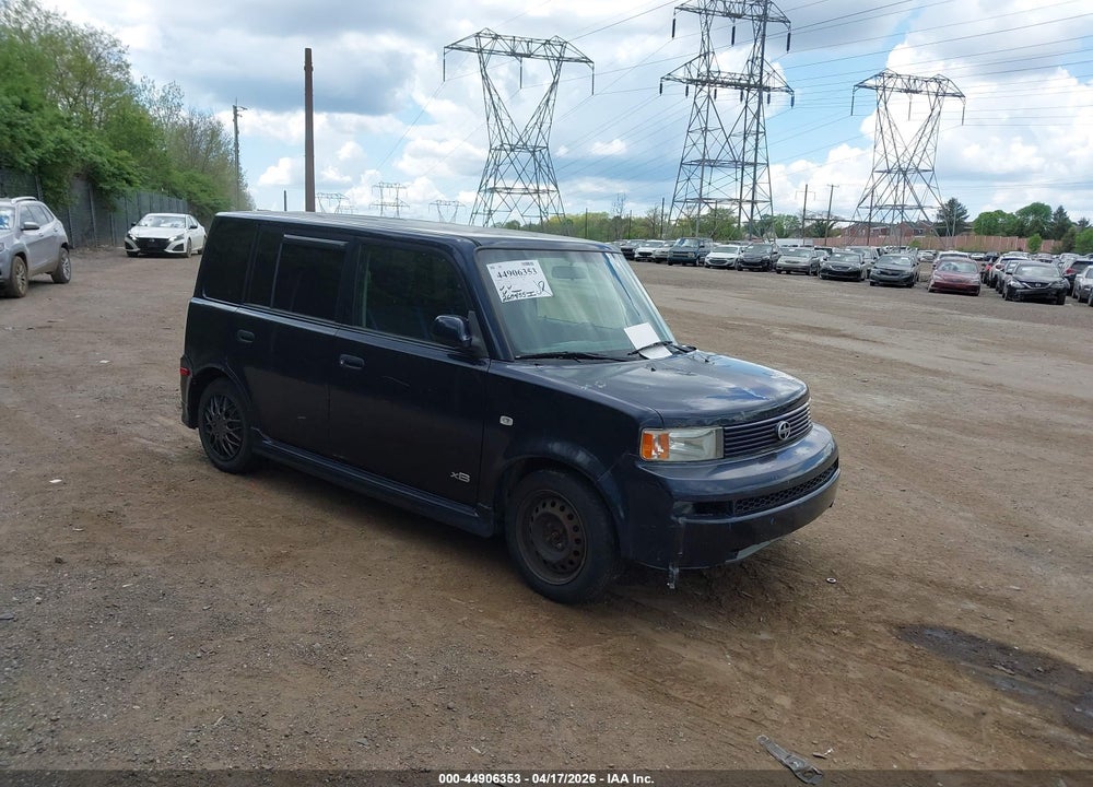 2005 SCION XB VIN: JTLKT324454004901