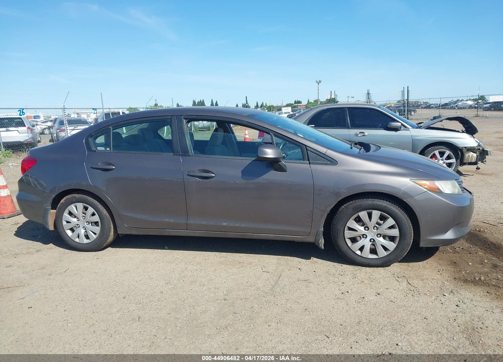 2012 HONDA CIVIC LX VIN: 19XFB2F57CE304506