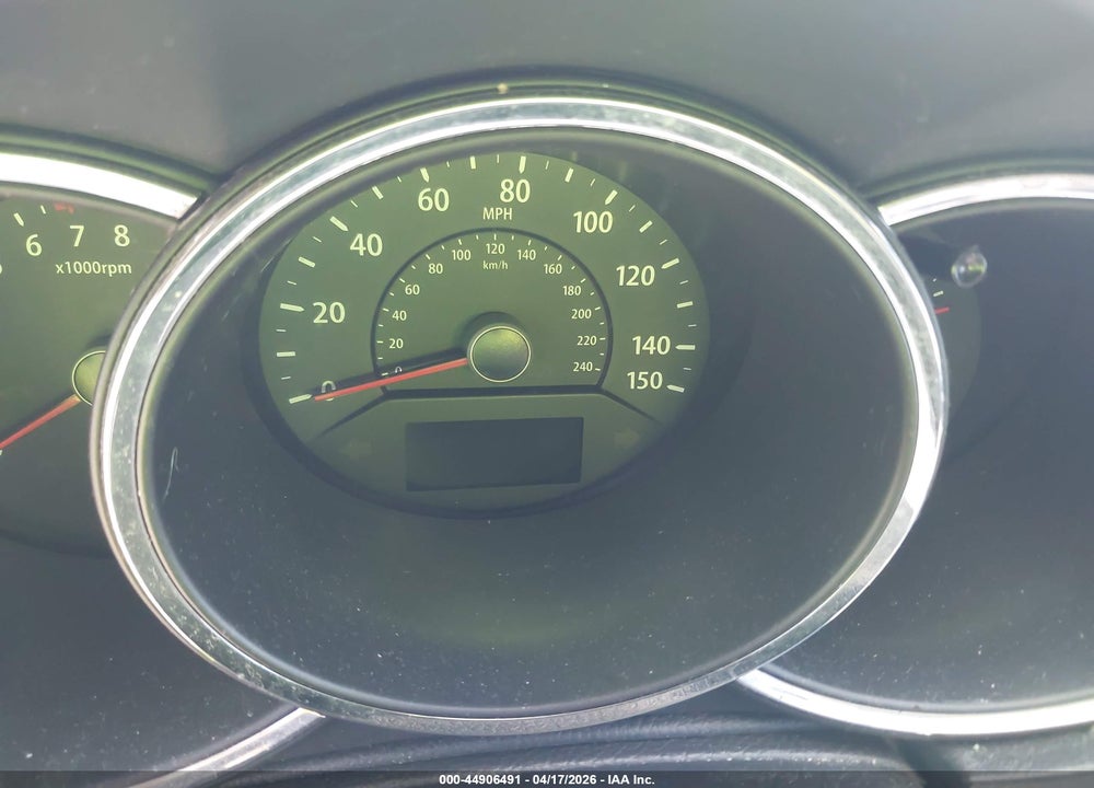 2012 KIA SORENTO LX V6 VIN: 5XYKT4A23CG214485
