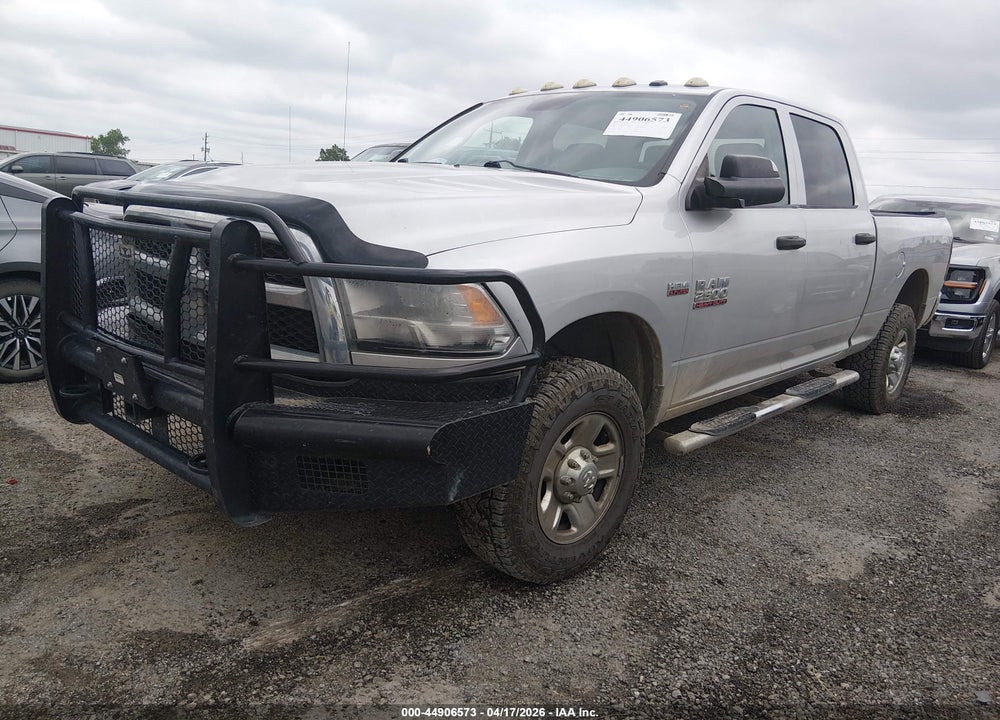 2014 RAM 2500 TRADESMAN VIN: 3C6TR5CT7EG212135