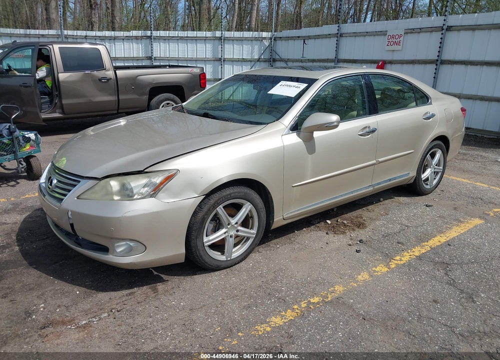 2011 LEXUS ES 350 VIN: JTHBK1EG8B2457031