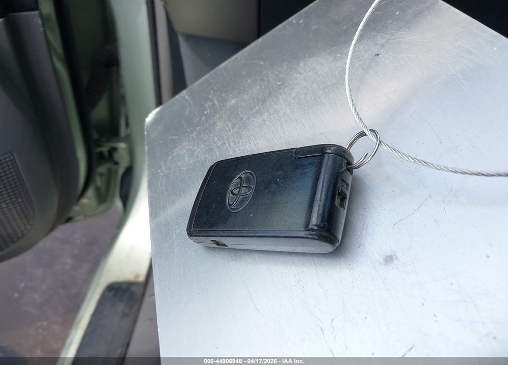 2007 TOYOTA PRIUS VIN: JTDKB20U773275990